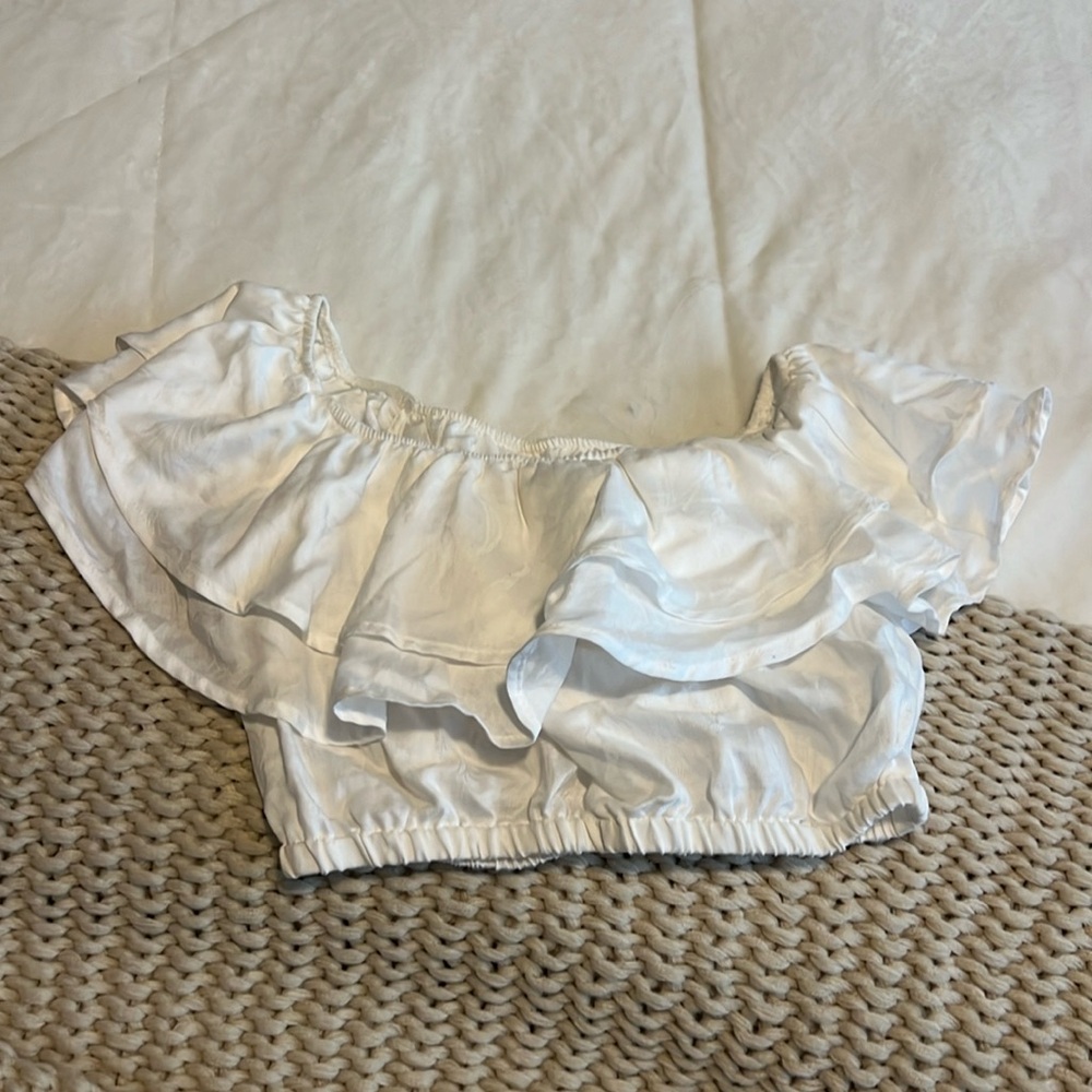 Show me your mumu crop top white